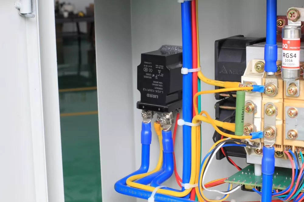 3 Phase 150KVA SCR Static AVR